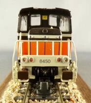 Roco 63925 Ho Sncf Loco Diesel Locotracteur Y8450 Livr&eacute;e Arzens Logo Nouille sans Boite