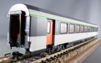 Roco 74032B Ho Sncf 2nd Cl Coach Express Rain Mont Cenis B10tu 61 87 20-71 290-9 Corail Livery Passengers Lighting Boxed