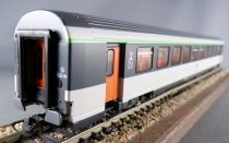 Roco 74032C Ho Sncf Voiture Train Rapide EC Mont Cenis B10tu 2° Cl  61 87 20-71 299-0 Livrée Corail Passagers Eclairage Boite