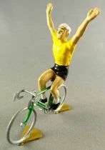 Roger - Cycliste Plastique V&eacute;lo M&eacute;tal - Maillot Jaune Bras Lev&eacute;s Amovible V&eacute;lo Vert TDF