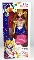 Sailor Moon - Bandai 12\'inch Dolls - Usagi Tsukino / Sailor Moon (talking)