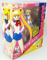 Sailor Moon - Bandai S.H.Figuarts - Sailor Moon Usagi Tsukino (First edition version)