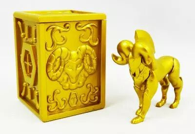 Saint Seiya - Bandai - Gashapon - L\'Armure d\'Or du B�lier