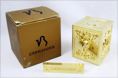 Saint Seiya - Dream Box - Pandora Box Armure d\'Or du Capricorne