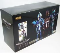 saint_seiya___mini_statues___cube_de_dullahan__mills_de_l_elfe__ox_de_la_gorgone.__4_