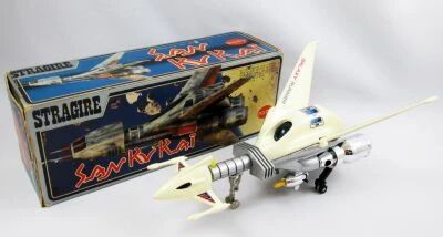 San Ku Ka� - V�hicule Die-cast Popy France - Galaxy Runner Stragire PB-57 (loose avec boite)