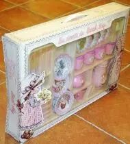 Sarah Kay\'s dinette set (mint in box)