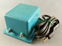 Scalextric - Transformateur Redresseur Type SF 06 200V 12V 0,6A Bleu Clair sans Boite