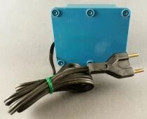 Scalextric - Transformateur Redresseur Type SF 06 200V 12V 0,6A Bleu Clair sans Boite