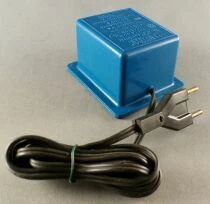 Scalextric - Transformateur Redresseur Type SF 06 200V 12V 0,6A Bleu Fonc&eacute; sans Boite