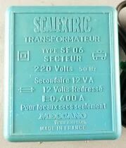 Scalextric - Transformer Type SF 06 200V 12V 0,6A Light Blue no Box