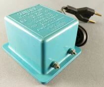 Scalextric - Transformer Type SF 06 200V 12V 0,6A Light Blue no Box