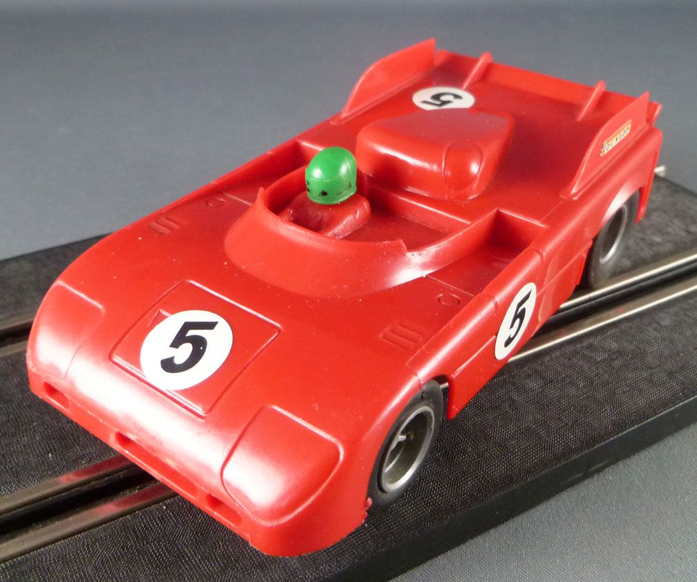scalextric alfa romeo