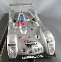 Scalextric SCX 60470 - Cadillac Northstar Le Mans 2000 #1 1/32 sans Boite