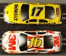 Scalextric SCX Compact 31340 - Tri-Oval Super Speedway Racing Set Ford Fusion MIB 2