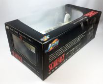 Scarface - Jada Toys - 1963 Cadillac Serie 62 with Tony Montana (Al Pacino) - 1:18° Diecast Collectible