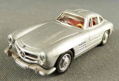 Schuco 21792 Ho 1/87 Mercedes-Benz 300 SL Coup� Gris M�tallis� Neuf sans Boite
