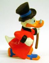 Scrooge - PVC figures - Scrooge walking with his stick to the hand