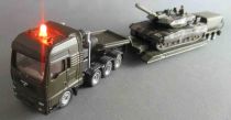 Siku 1872 HO 1:87 Heavy Haulage Military Transporter Man Truck Trailer with Leopard Tank Lightning Boxed 2