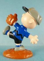 Snoopy - Applause PVC Figure - Charlie Brown Baseball Pitcher
