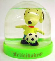 Snoopy - Comic Spain Snow Dome - Snoopy Soccer Player (Yellow  T-shirt)
