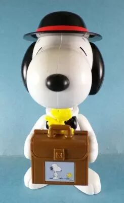 Snoopy - Figurine Articul�e 18 cm Premium McDonald - Snoopy Avocat