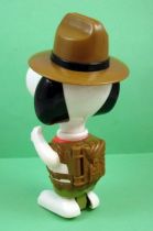 snoopy___figurine_articulee_18_cm_premium_mcdonald___snoopy_forest_ranger__1_