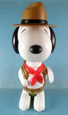 Snoopy - Figurine articul�e 18 cm Premium McDonald - Snoopy Forest Ranger