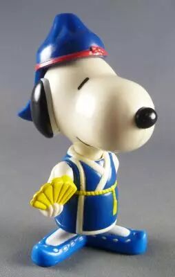 Snoopy - Figurine articul�e Premium McDonald - Snoopy Cor�e