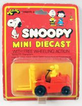 Snoopy - Hasbro Aviva - Mini Die-Cast \ Fork Lift Woodstock\ 