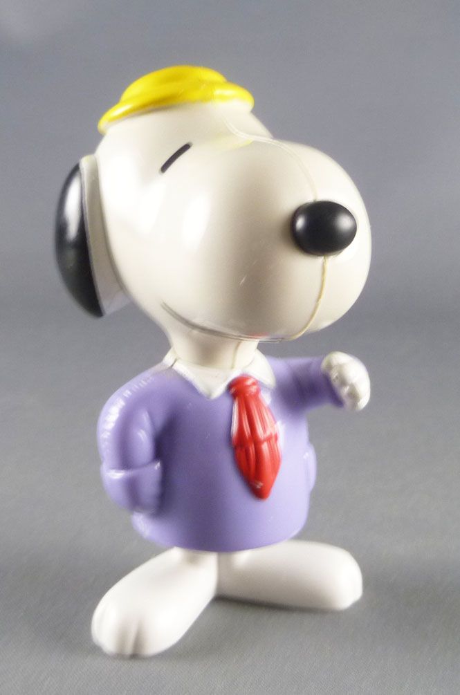 snoopy action figure