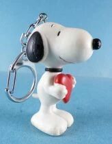 Snoopy - Plastoy PVC Figure - Snoopy with Heart (Keychain)