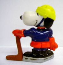 Snoopy - Schleich PVC Figure - Hockey player Snoopy