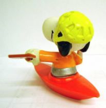 Snoopy - Schleich PVC Figure - Snoopy in Kayak