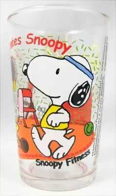 Snoopy - Verre � moutarde Amora - Les ann�es 80 : Snoopy Fitness