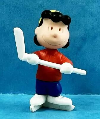 Snoopy (Peanuts) - Kinder Surprise 1999 - Lucy Hockey Player