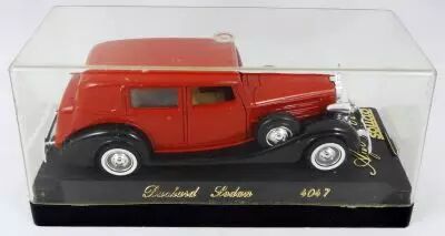 Solido Age d\'or N�4047 Packard Sedan