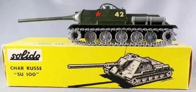 Solido Military N� 208 WW2 SU 100 Soviet Russian Tank M47 Green Livery Boxed