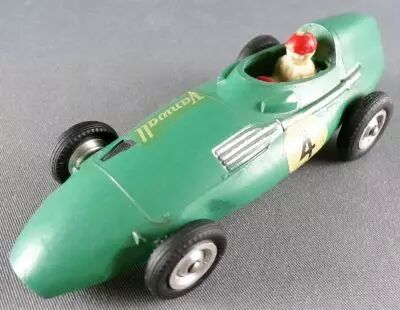 Solido N° 104 Vanwall F1 Verte N°1 1/43 sans Boite