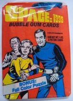 Space 1999 - Bubble Gum Cards + Display