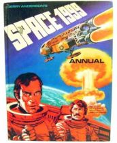 Space 1999 - World Distributors - Space 1999 Annual 1976