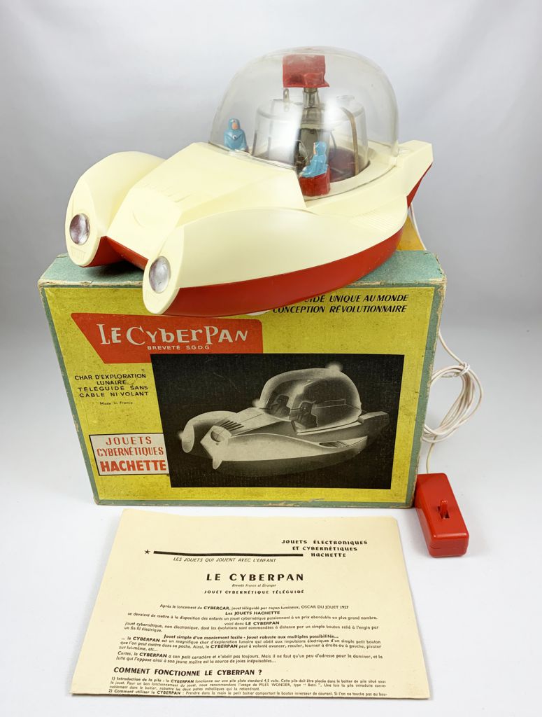 Space Toy - Remote Control Vehicle - Le CyberPan (Jouets Hachette 1957)
