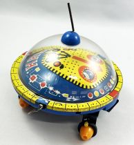 Space Toy - Véhicule en Tôle Mécanique - Soucoupe Volante UFO Russe (1970\'s)