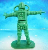 Space Toys - Comansi Plastic Figures - Alien #1 (green)