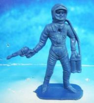 Space Toys - Comansi Plastic Figures - Astronaut #1 (blue)