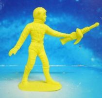 Space Toys - Comansi Plastic Figures - OVNI 2014: Astronaut (yellow)