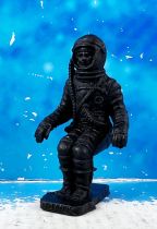 Space Toys - Figurines Plastiques - Cosmonaute assis (Bonux couleur noire)