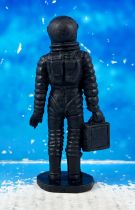 Space Toys - Figurines Plastiques - Cosmonaute tenant valise (Bonux couleur noire)
