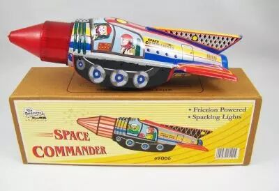 Space Toys - Jouet � Friction en T�le - Ship Commander (Tin Treasures)