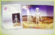 Space Toys - Plastic Figures - Alien Lifeform with Panoramic Display (Fantastic Myth & Legends)